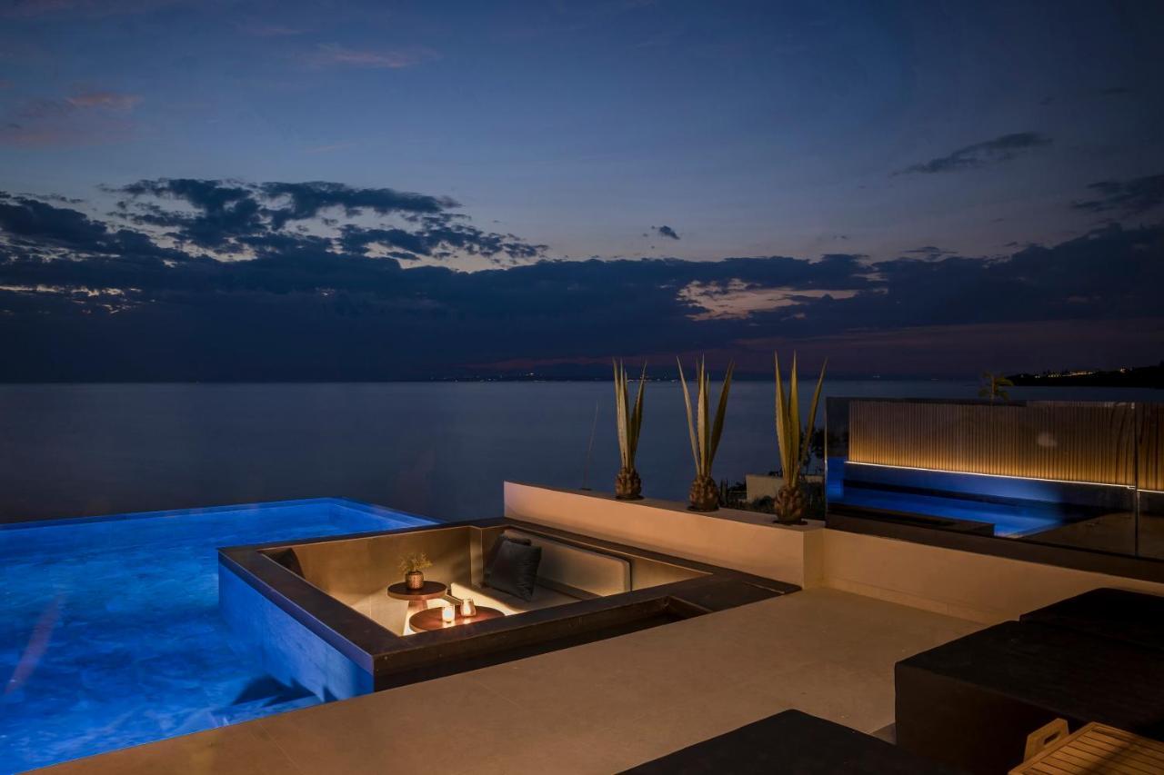 Sea Zante Luxury Beachfront Retreat ตรากากิ ภายนอก รูปภาพ