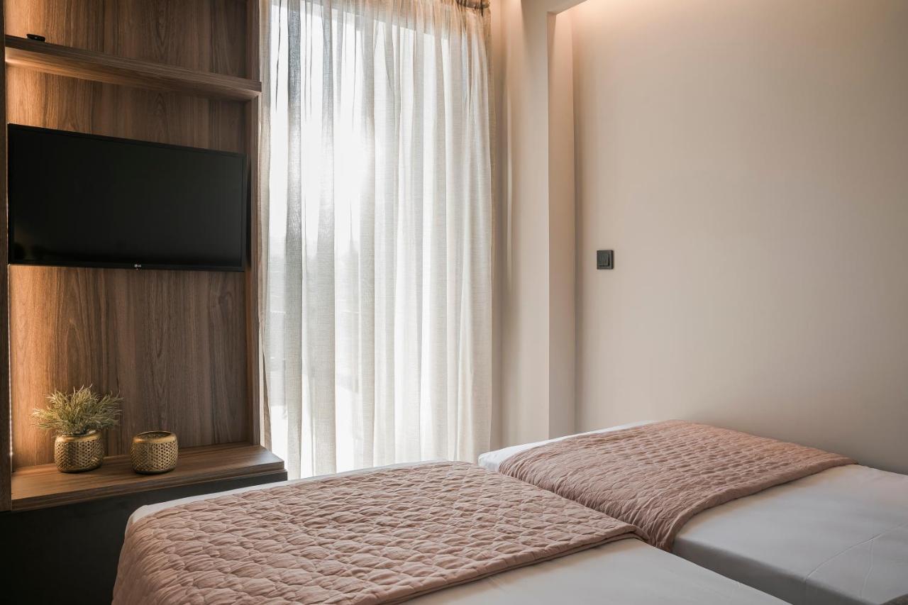 Sea Zante Luxury Beachfront Retreat ตรากากิ ภายนอก รูปภาพ