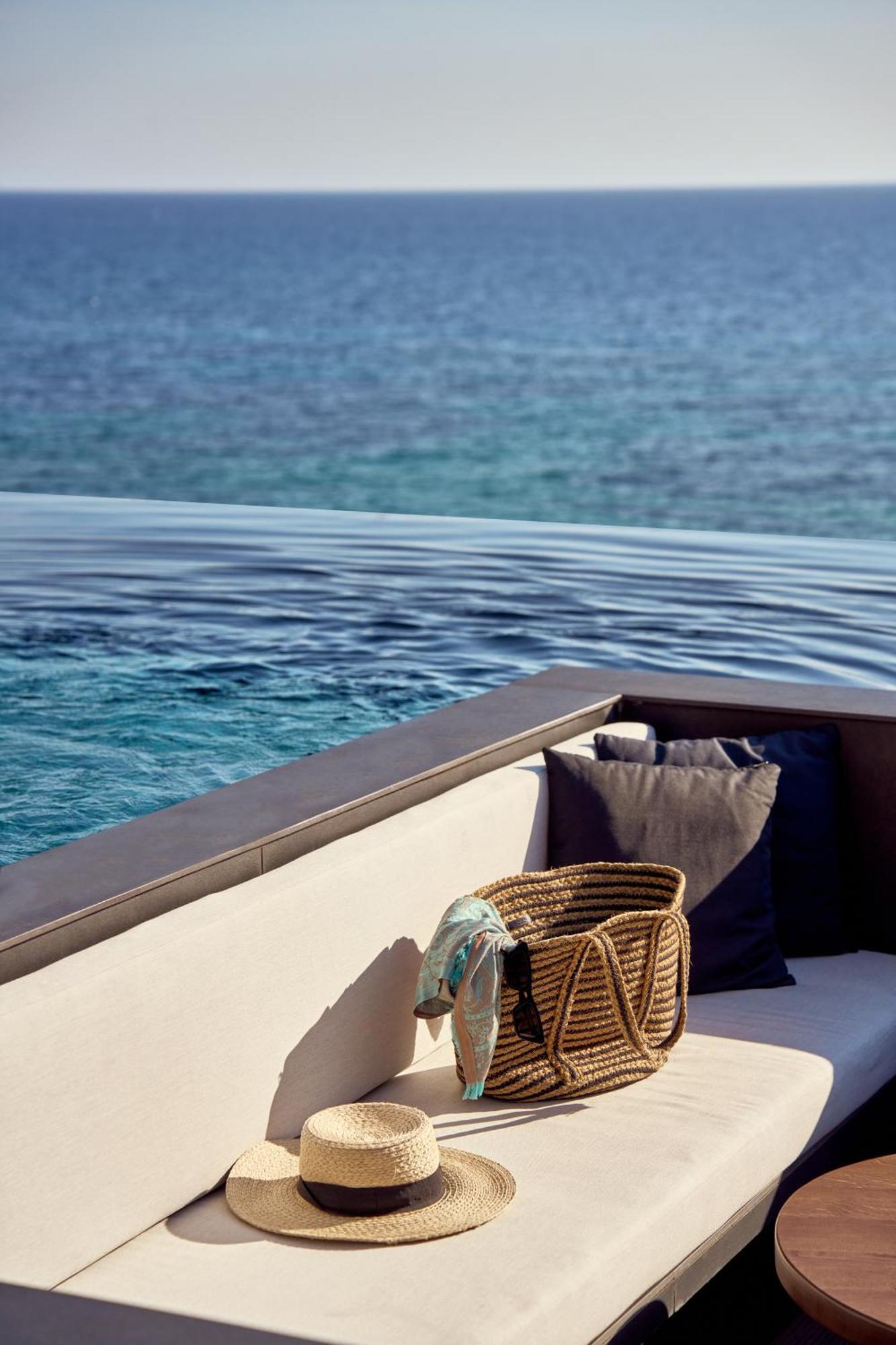 Sea Zante Luxury Beachfront Retreat ตรากากิ ภายนอก รูปภาพ