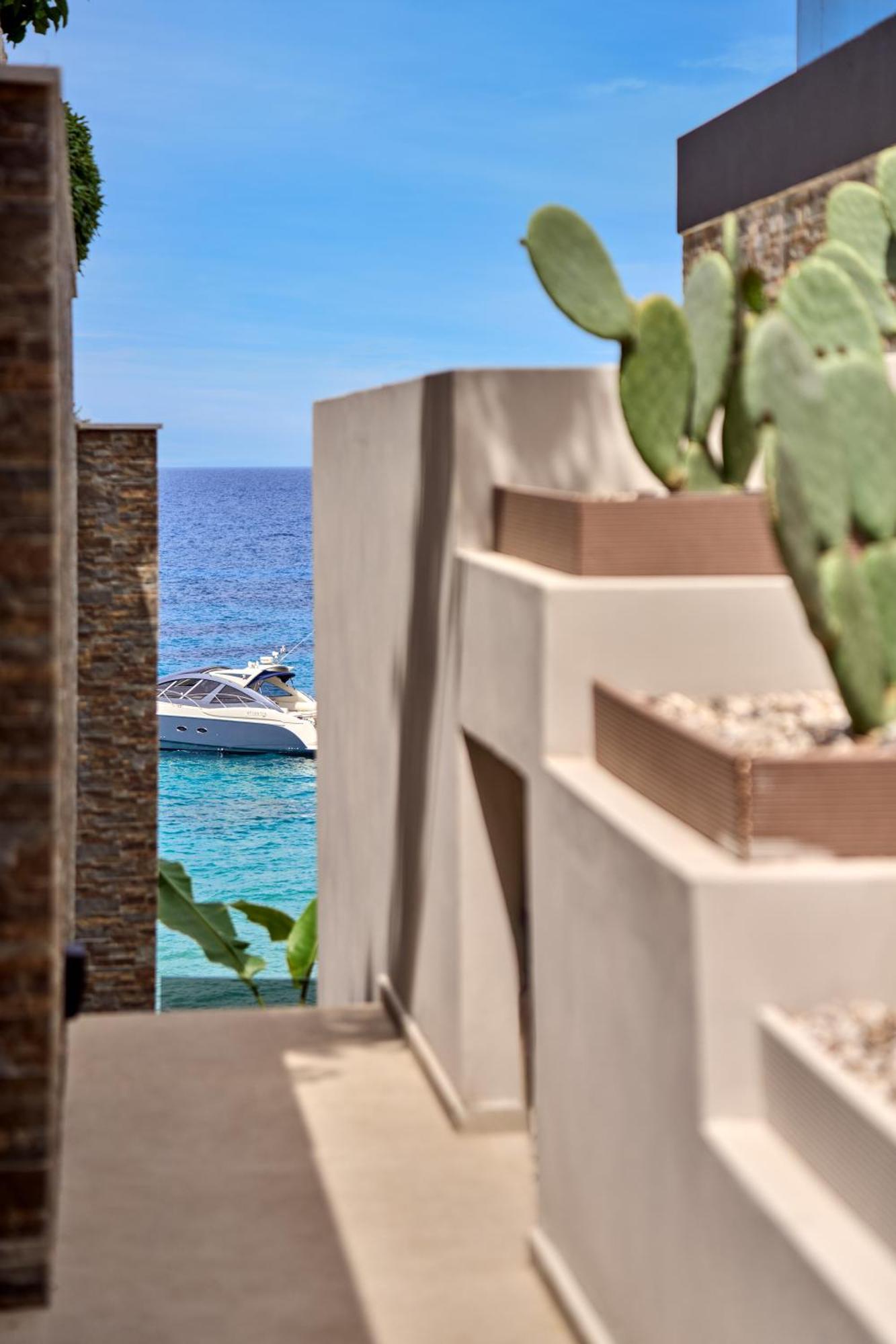 Sea Zante Luxury Beachfront Retreat ตรากากิ ภายนอก รูปภาพ