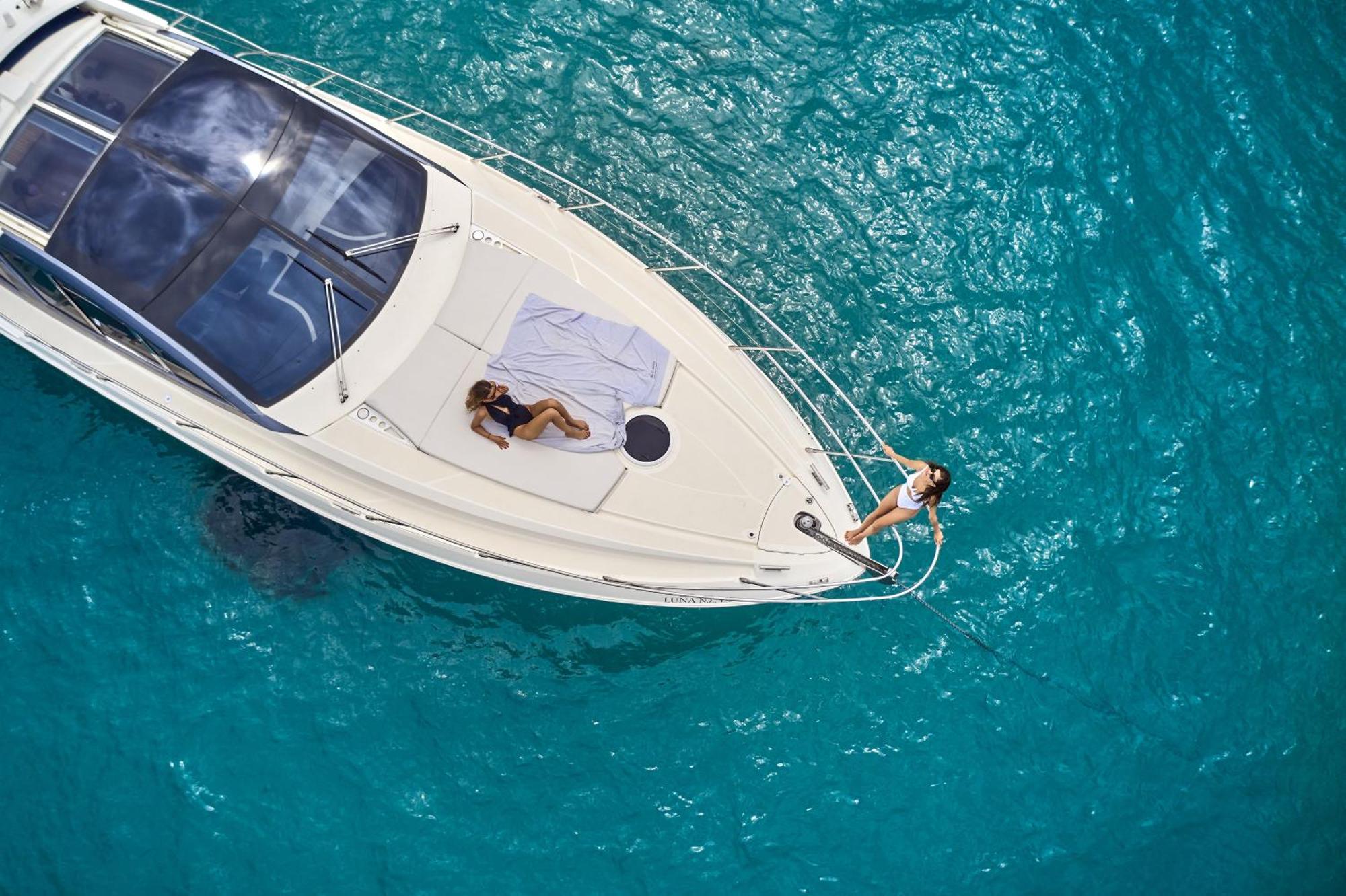 Sea Zante Luxury Beachfront Retreat ตรากากิ ภายนอก รูปภาพ